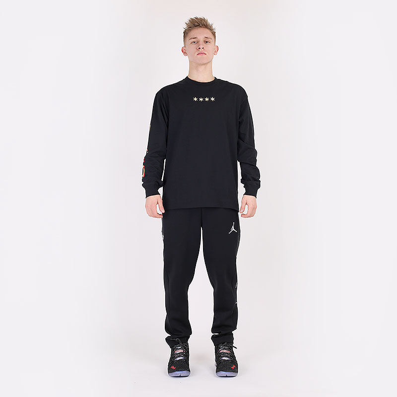 Лонгслив Nike Chicago Bulls Courtside City Edition NBA T-Shirt (CT9401-010)  - цена, описание, фото 6